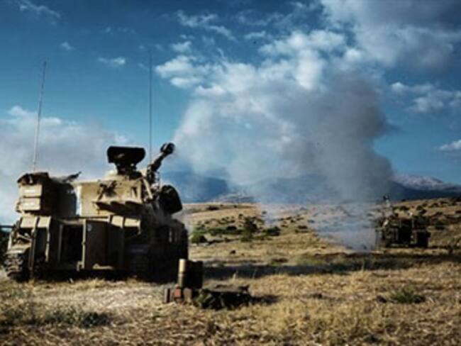 Dispara Israel otra vez contra Siria tras caída de obús en el Golán