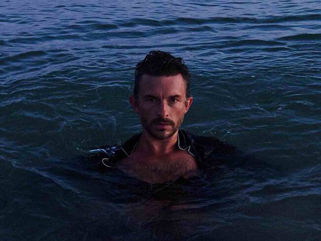 Jonathan Bailey es coronado como ‘El Hombre Más Sexy del Mundo’ 2025; ¿Quién es?