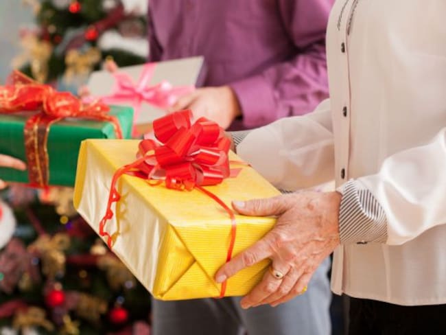 “Así Sopitas”: Tus regalos navideños no son tan apreciados como lo pensabas