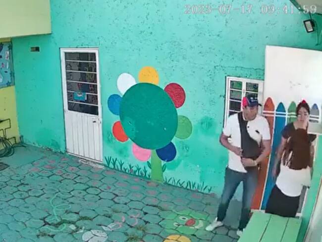 Vinculan a proceso a padres agresores de maestra en Cuautitlán