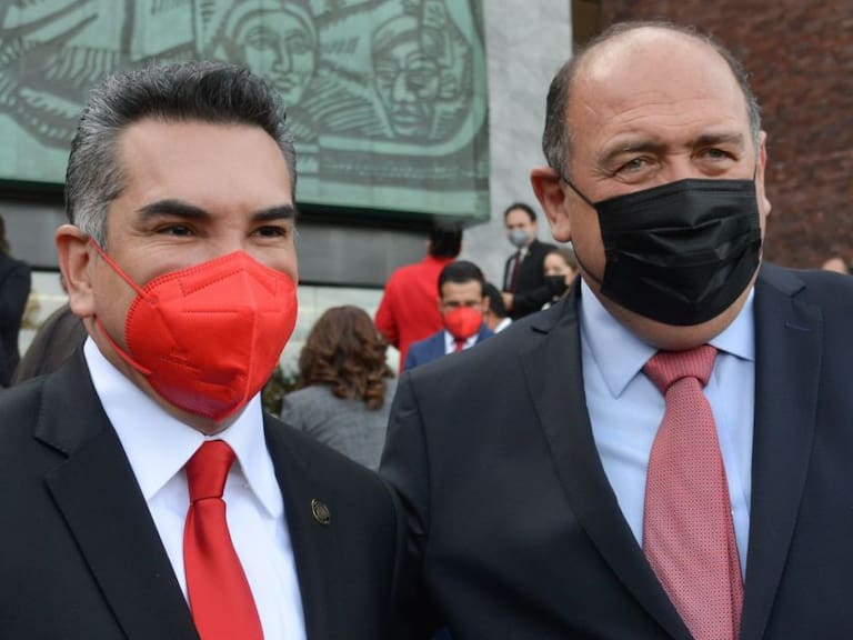 Salen en defensa de Rubén Moreira ante señalamientos de corrupción de AMLO