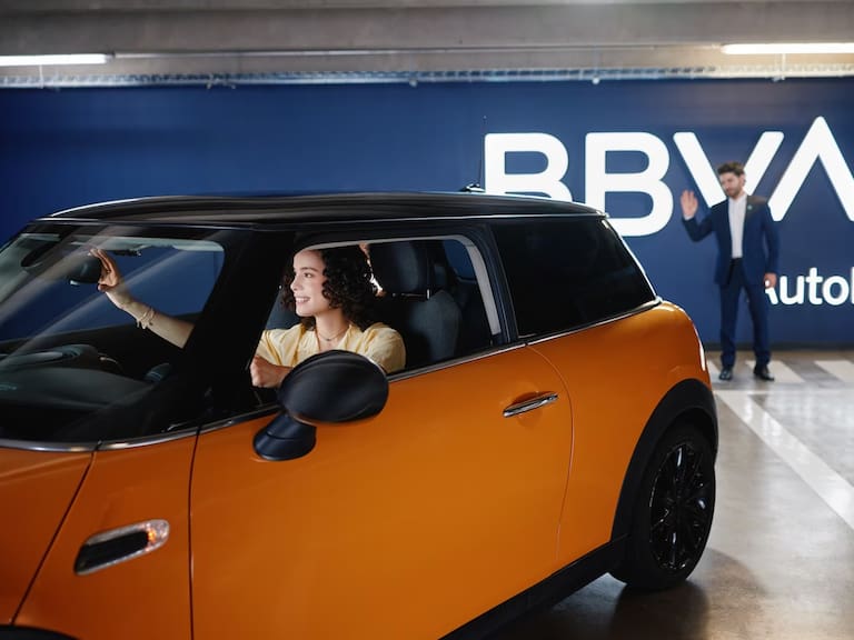 BBVA AutoMarket impulsa compra segura de autos sin fraudes