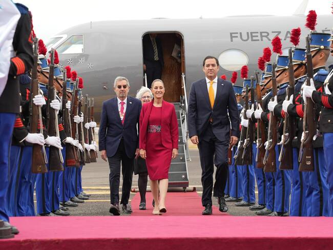 Sheinbaum llega a Honduras para participar en la IX cumbre de la CELAC