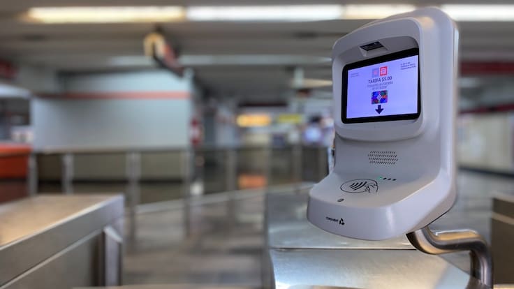 Usuarios podrán pagar metro y otros transportes con tarjeta virtual desde su teléfono móvil