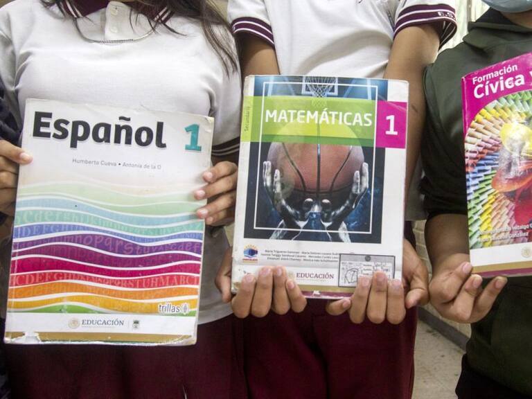 Guanajuato suspende entrega de libros de texto de la SEP; ya tiene plan B