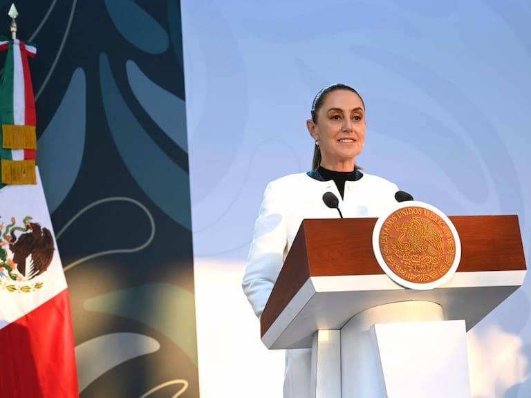 La presidenta Claudia Sheinbaum defendió el avance de su administración en la lucha contra el narcotráfico y la violencia delictiva.
FOTO: PRESIDENCIA/CUARTOSCURO.COM