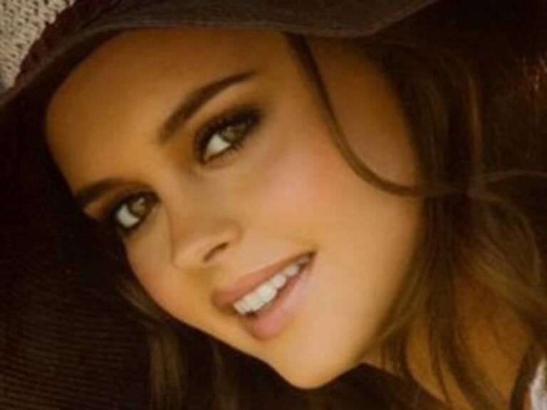 Estrena Shaila Dúrcal videoclip de 'Convénceme'