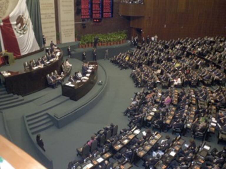 Alistan partidos en San Lázaro posturas ante informe de FCH