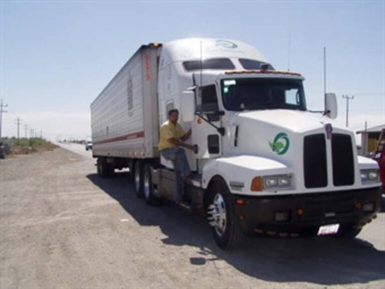 EU propone abrir rutas a camiones mexicanos