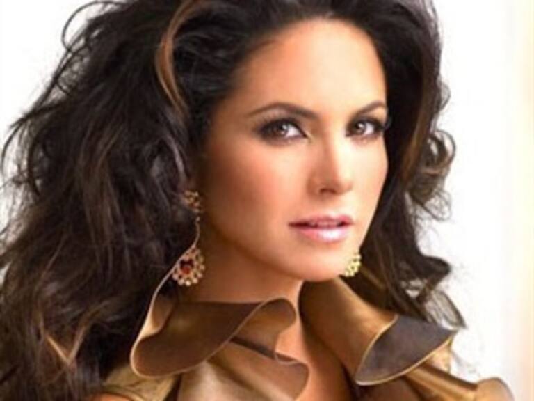 Niega Lucero estar embarazada por tercera vez