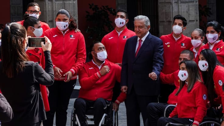 AMLO felicita a los medallistas mexicanos en los Paralímpicos de Tokio