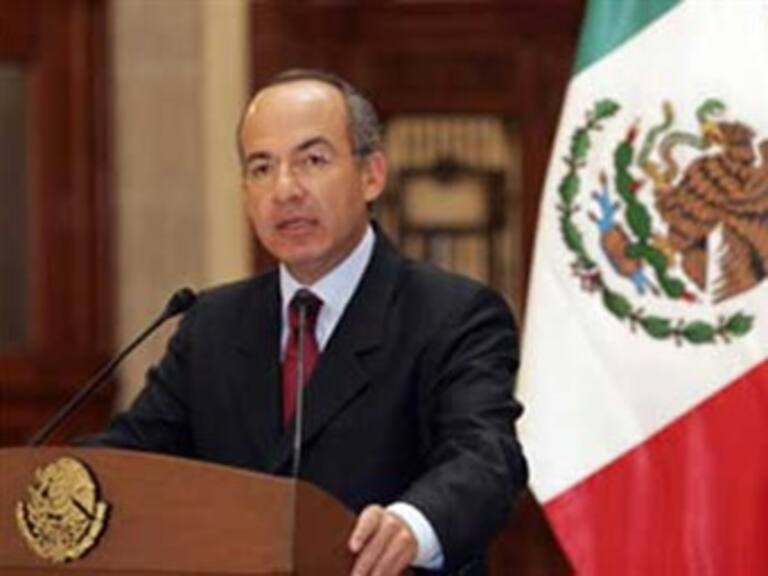 Lamenta Calderón ataque de federales a diplomáticos americanos