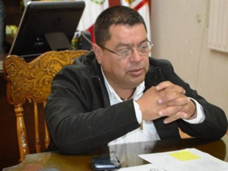 Dedican corrido a Alcalde de San Buenaventura