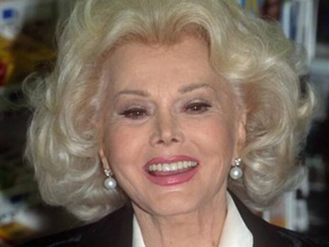 Hospitalizan a Zsa Zsa Gabor por coágulos de sangre en una pierna