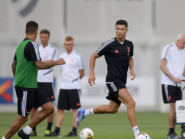 Cristiano Ronaldo llegó con un gran disfraz al entrenamiento de la Juventus