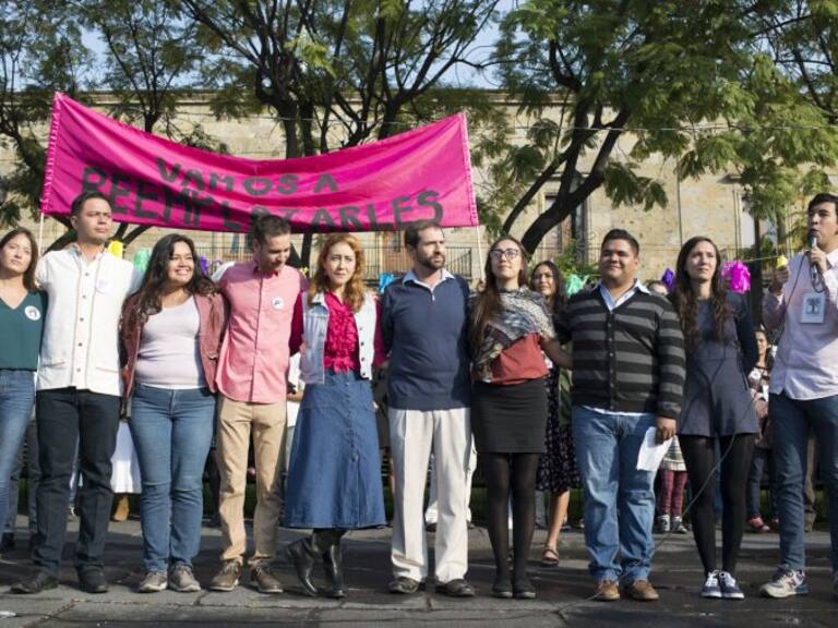 “¡Vamos a reemplazarles!”, Wikipolítica comienza su recolección de firmas