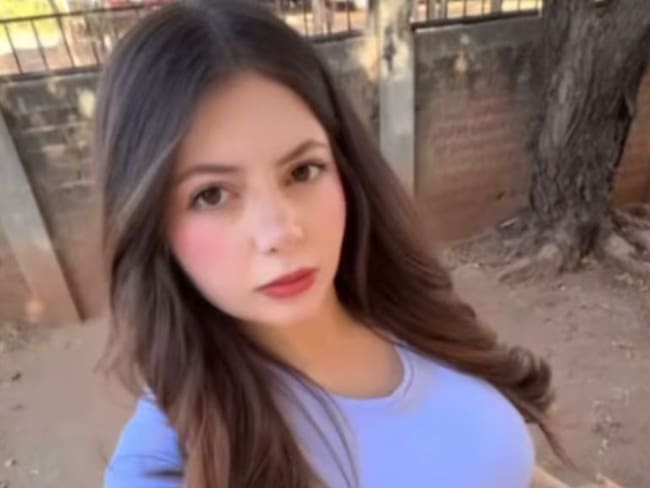 Secuestran a La Nicholette: video de su Cybertruck capta el momento en que hombres armados en Culiacán se llevan a la influencer