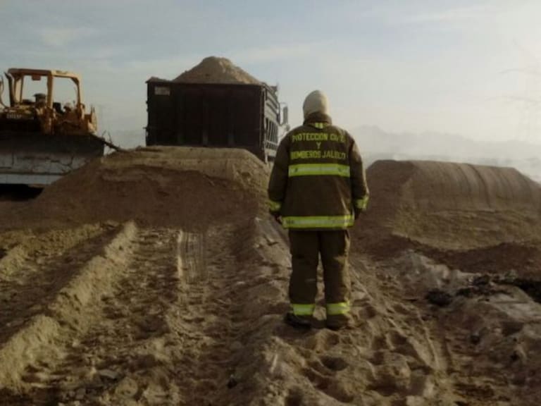 Bomberos cumplen 72hrs de trabajo para sofocar incendio en Tala
