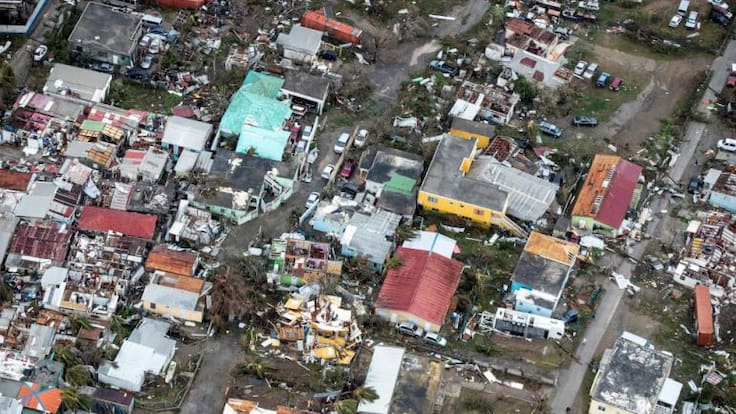 Irma arrasa con islas del Caribe