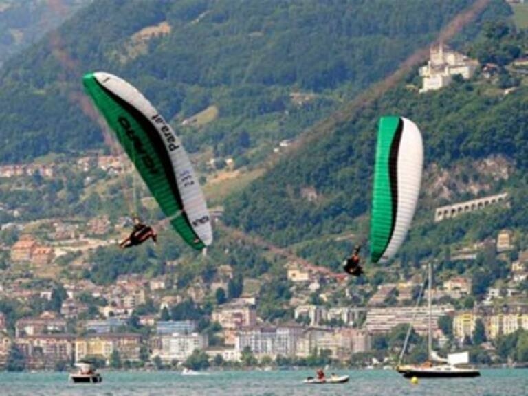 Muere piloto suizo en Mundial de parapente