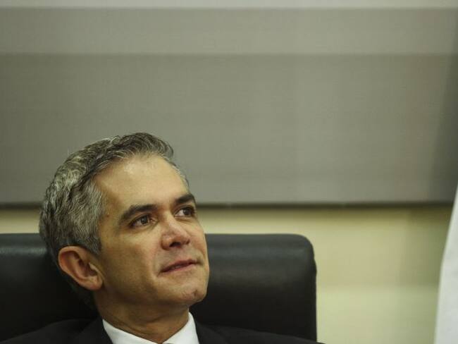 “Voy a dejar esto aquí”: Mancera y EPN seguirán con roces ideológicos