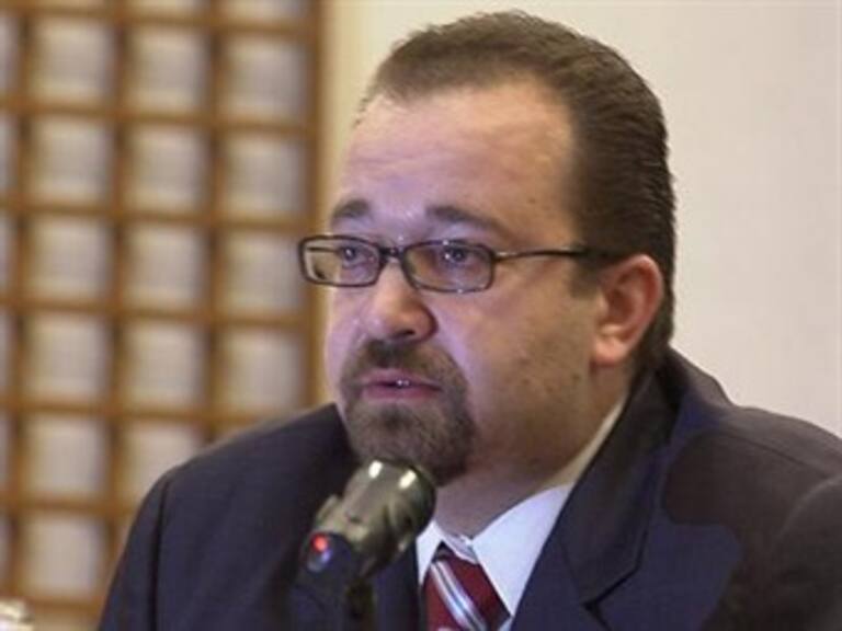 Citarán a comparecer a comisionados de Cofetel