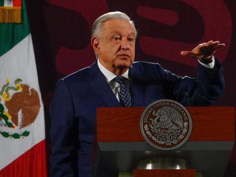 CIUDAD DE MÉXICO, 11JULIO2024.- Andrés Manuel López Obrador, presidente de México, durante la conferencia matutina, esto desde el Salón Tesorería de Palacio Nacional.
FOTO: ROGELIO MORALES /CUARTOSCURO.COM