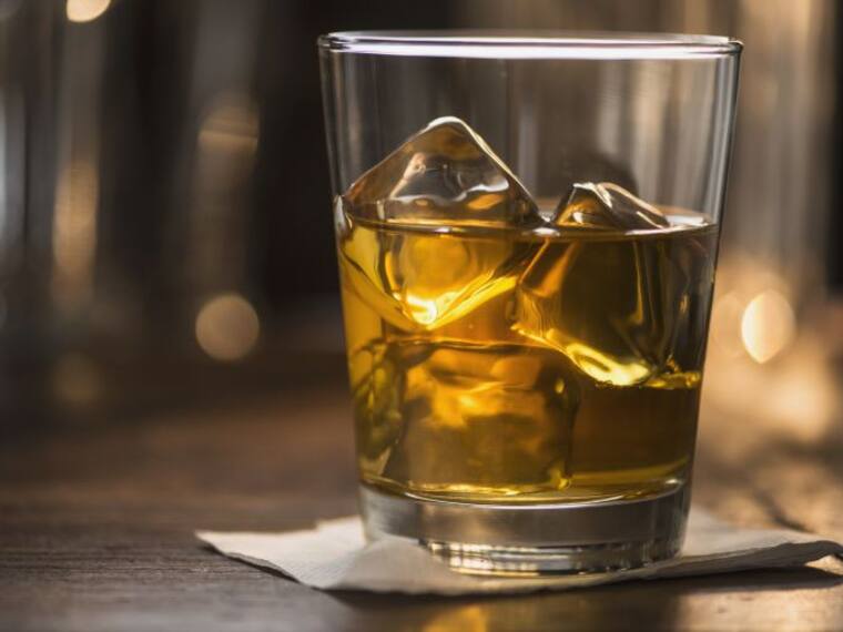 ¿Cómo podemos saber realmente como se debería tomar el whisky?