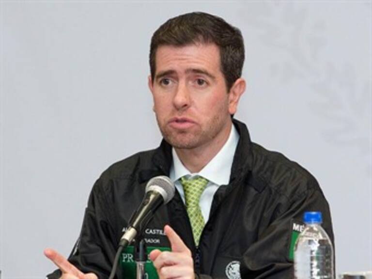 Advierte Castillo a funcionarios ligados a crimen en Michoacán