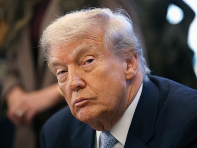 Donald Trump anuncia cierre del espacio aéreo con Venezuela