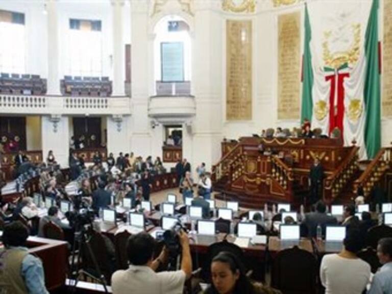 Pide oposición en ALDF posponer elecciones vecinales