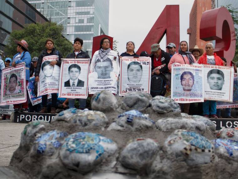 Santiago Aguirre: &quot;Detenidos por el caso Ayotzinapa están señalados por secuestro y no por desaparición forzada&quot;
