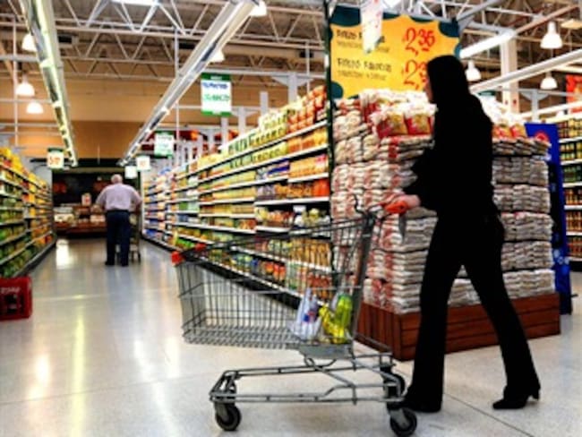 Crecerá Comercial Mexicana con 13 nuevas tiendas. Momento Corporativo con Roberto Aguilar. 20/05/13