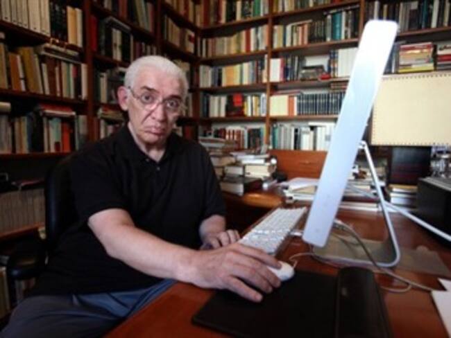 Recuerdan a José María Pérez Gay en la FIL Minería