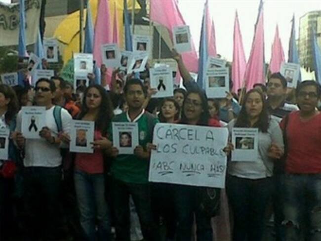 Envían mensaje padres de Guardería ABC a candidatos presidenciales