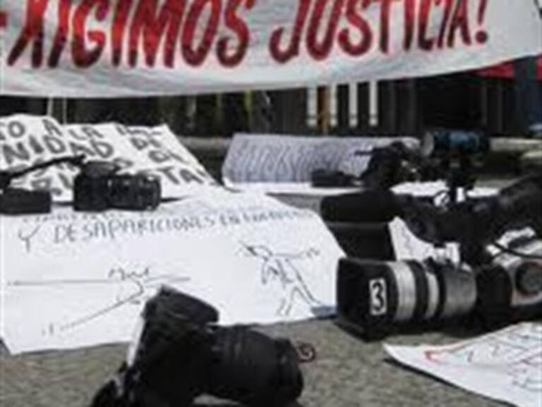 Instala Senado comisión para atender agresiones a periodistas