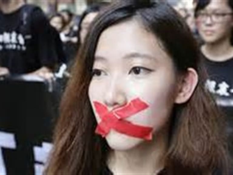 Bloquea China a Google en vísperas del 25 aniversario de Tiananmen