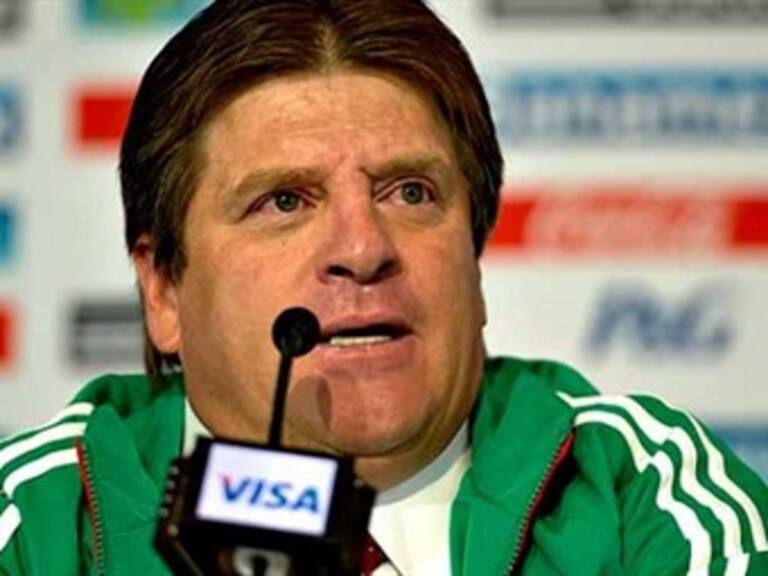 Descarta Miguel Herrera a 12 jugadores