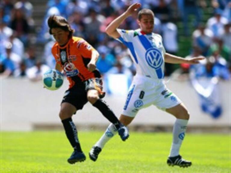 Pachuca bate 5-3 de visita al Puebla