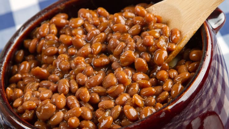 ¿Por qué los frijoles de olla saben mejor al día siguiente? Chefs revelan la razón verdadera