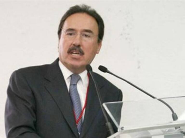 Pide Congreso investigar a Calderón por espionaje de EU