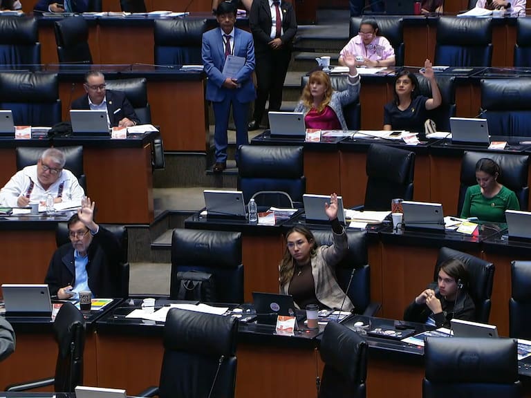 Congreso aprueba licencia a 10 legisladores de Morena y PVEM que buscarán gubernaturas en 2027; ¿Quiénes son?