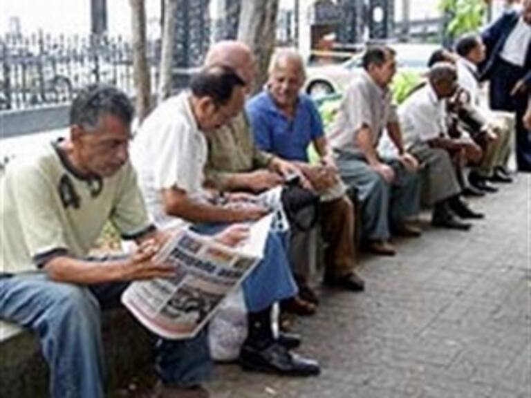 Aumenta 5.3% desempleo en febrero