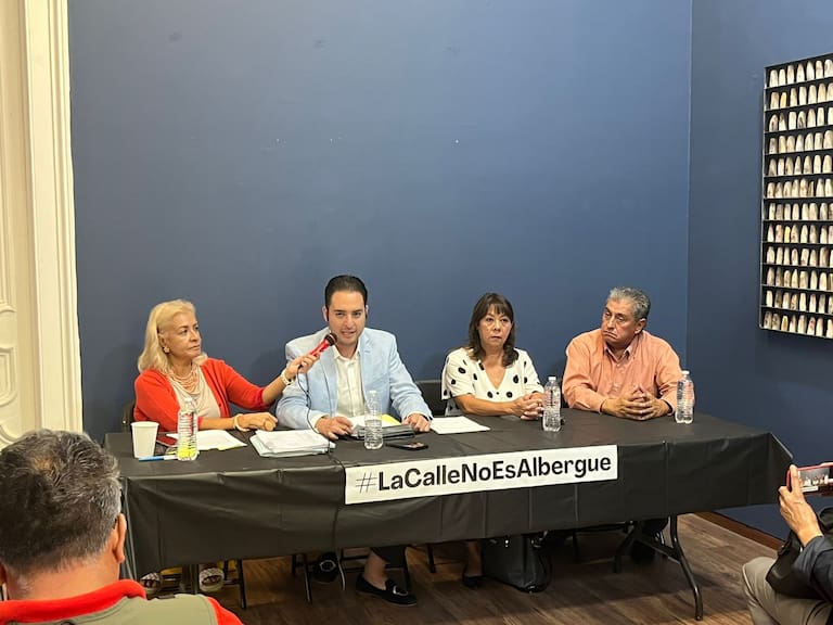 Habitantes de la Gustavo A Madero y Cuauhtémoc exigen reubicar a migrantes