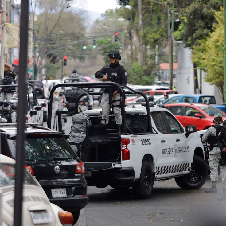 Violencia en Jalisco: Sedena detiene a 25 personas y suspenden actividades para el lunes en todo el estado