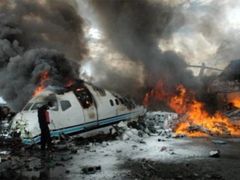 Mueren 32 personas en accidente de avión de la ONU en el Congo