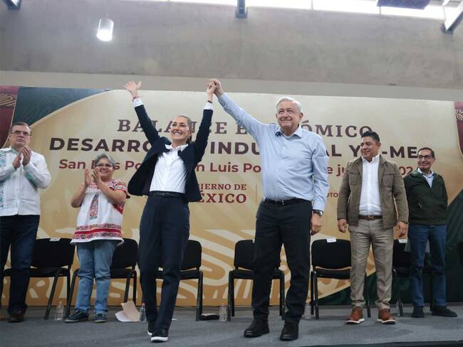 Presume AMLO baja en pobreza y banqueros con las mayores ganancias durante su Gobierno