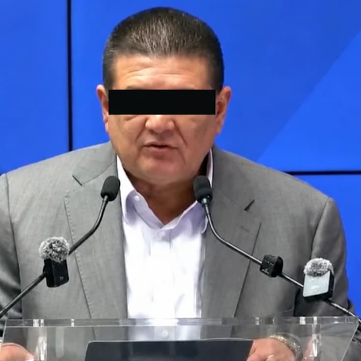 Vinculan a proceso a César Jáuregui por el delito de traición a la patria