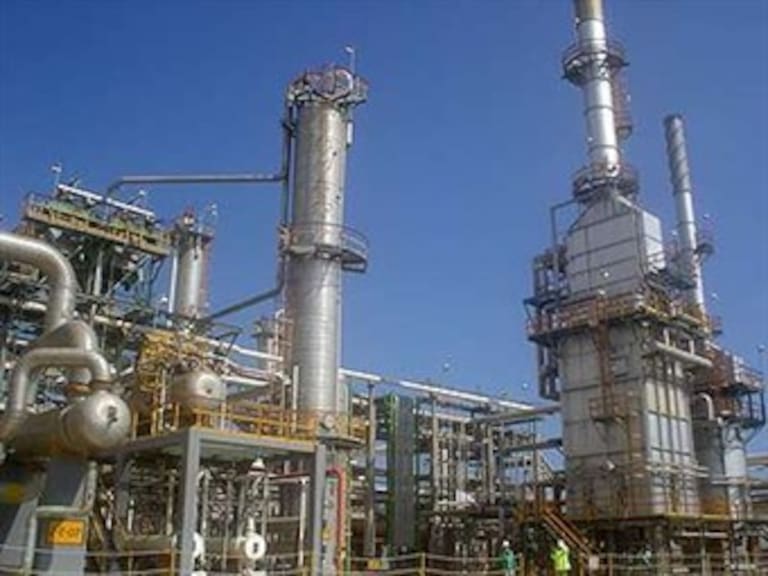 Presentan Veracruz y Tlaxcala propuesta para construir refinería