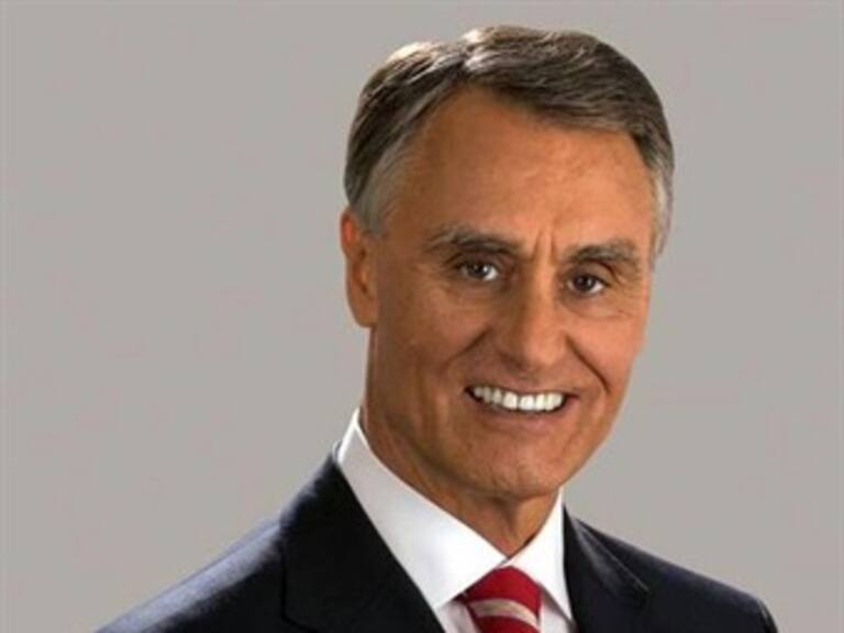 Resulta reelecto presidente portugués Cavaco Silva